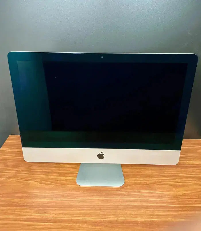 iMac 2015 Usado 21" | i5 3.1GHZ, 8GB RAM, 1TB SSD | TrocaTech