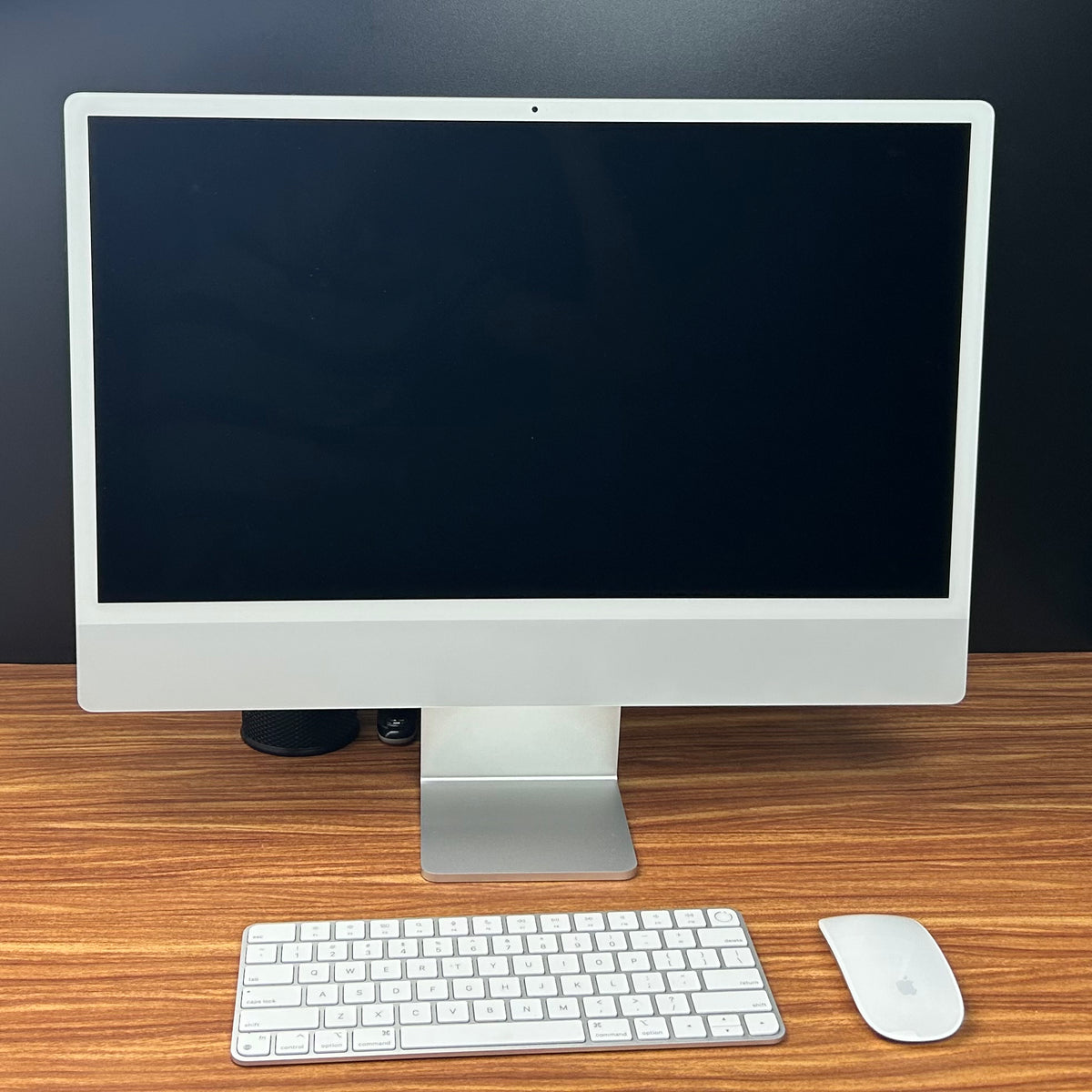 iMac 2023 Usado 24" | APPLE M3, 8GB RAM, 500GB | TrocaTech