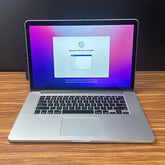 MacBook Pro 2015 Usado 15" | i7, 16GB RAM 256GB | TrocaTech