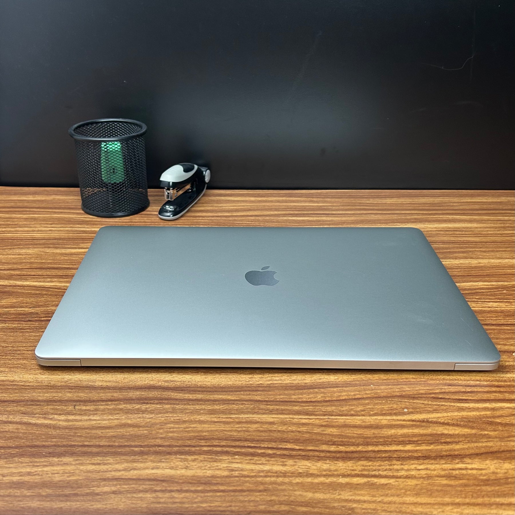 MacBook Pro 2016 Usado 15" | i7, 16GB RAM, 500GB | TrocaTech