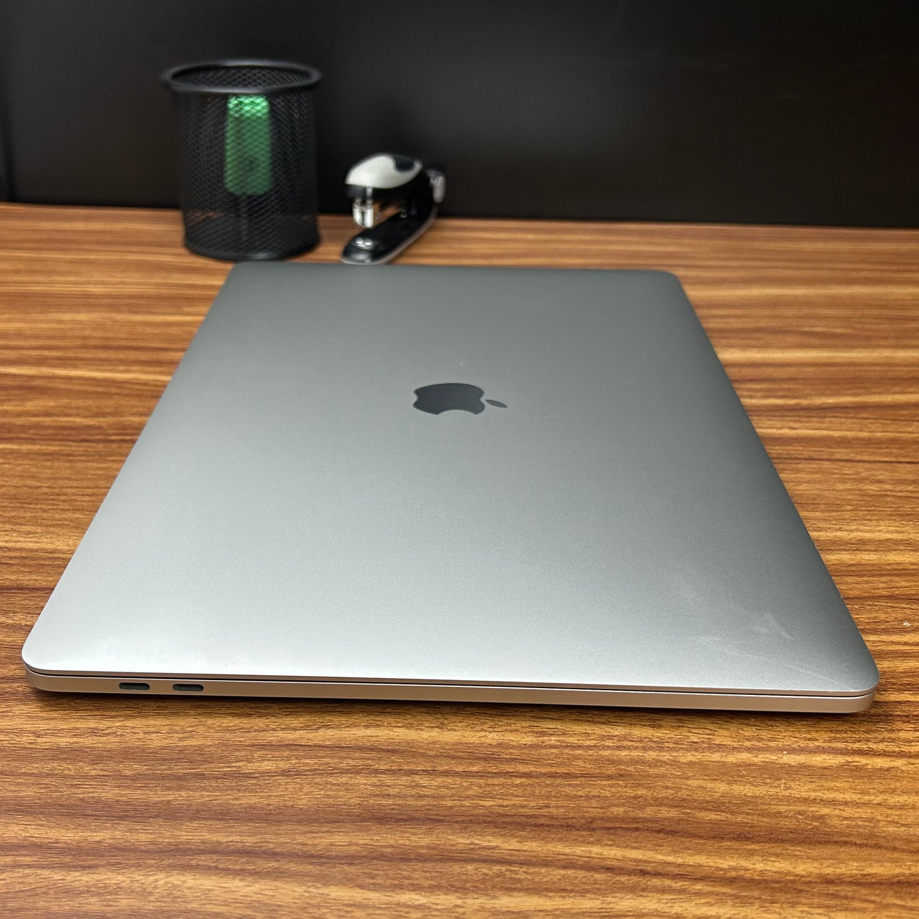 MacBook Pro 2016 Usado 15" | i7, 16GB RAM, 500GB | TrocaTech
