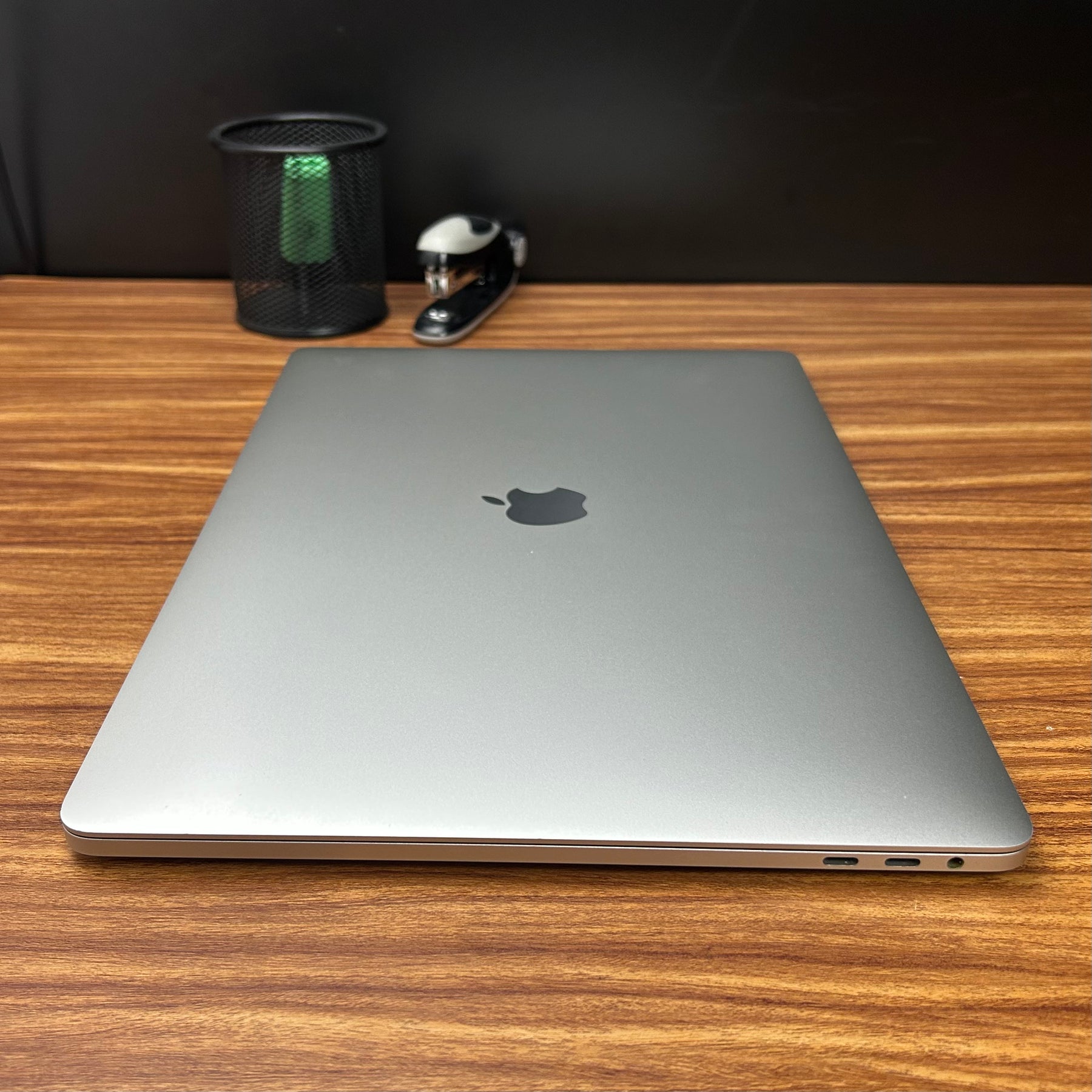 MacBook Pro 2016 Usado 15" | i7, 16GB RAM, 500GB | TrocaTech