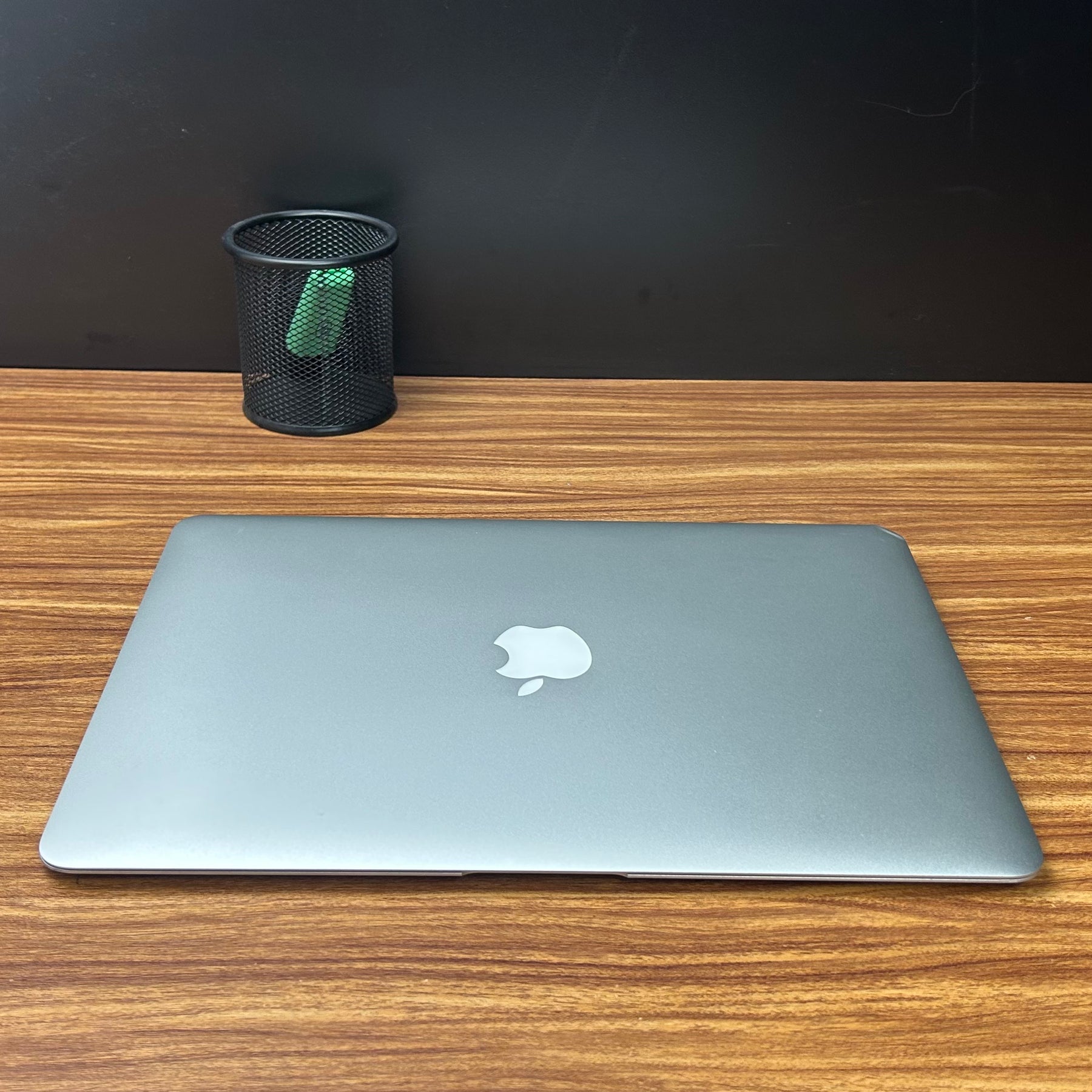 MacBook Air 2017 Usado 13" | i5, 8GB RAM, 1TB SSD| TrocaTech
