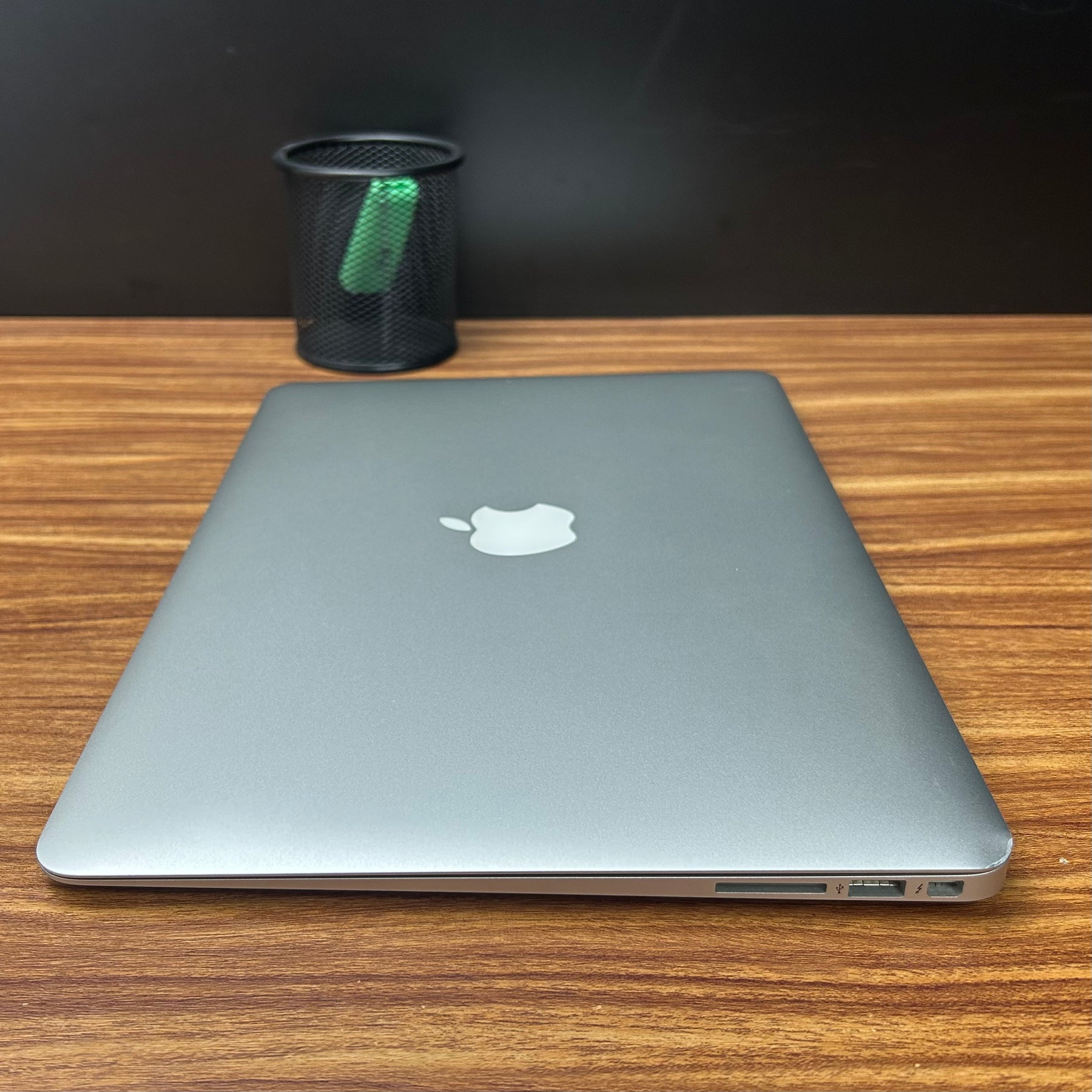 MacBook Air 2017 Usado 13" | i5, 8GB RAM, 1TB SSD| TrocaTech