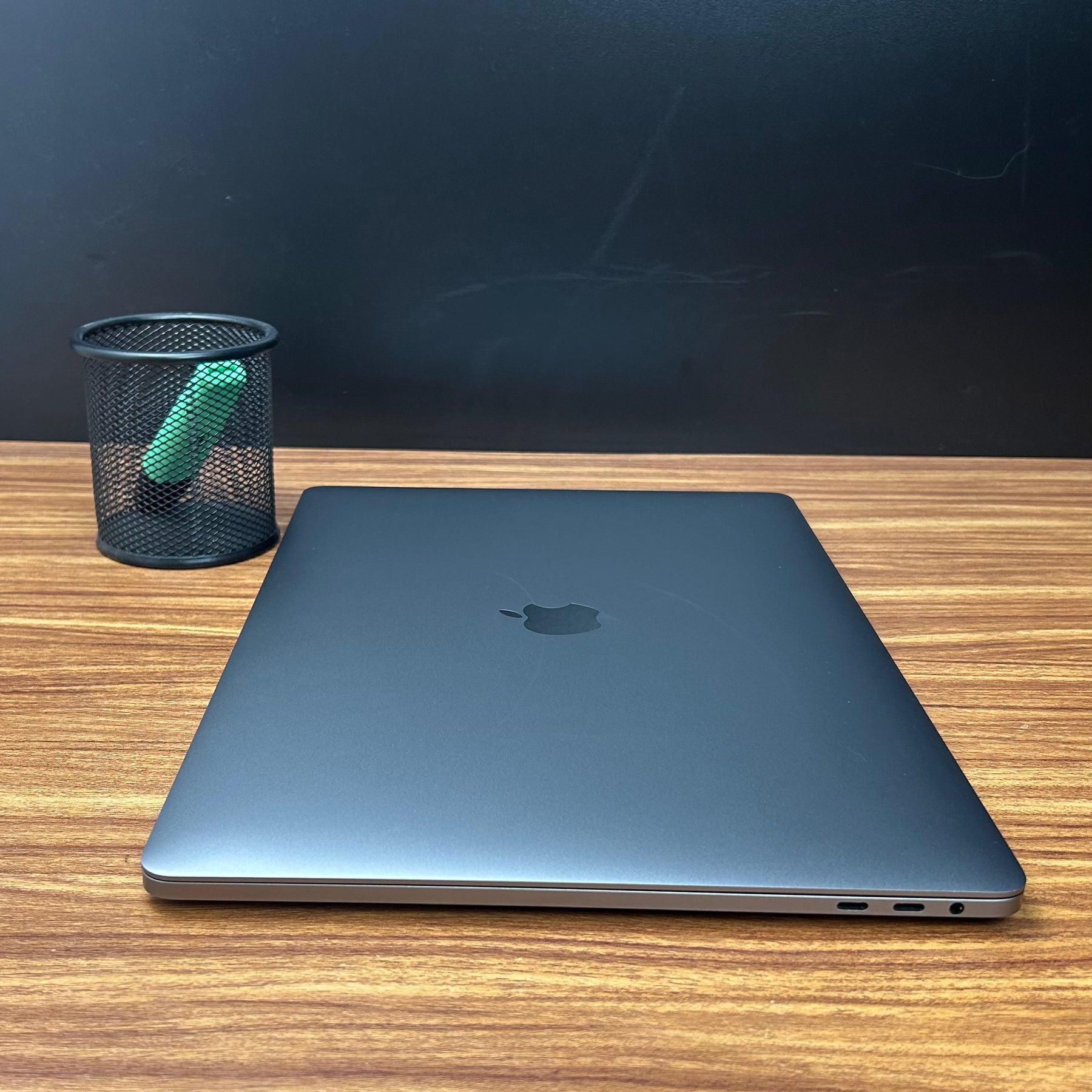 MacBook Pro 2019 Usado 16" | i9, 16GB RAM, 500GB SSD | TrocaTech