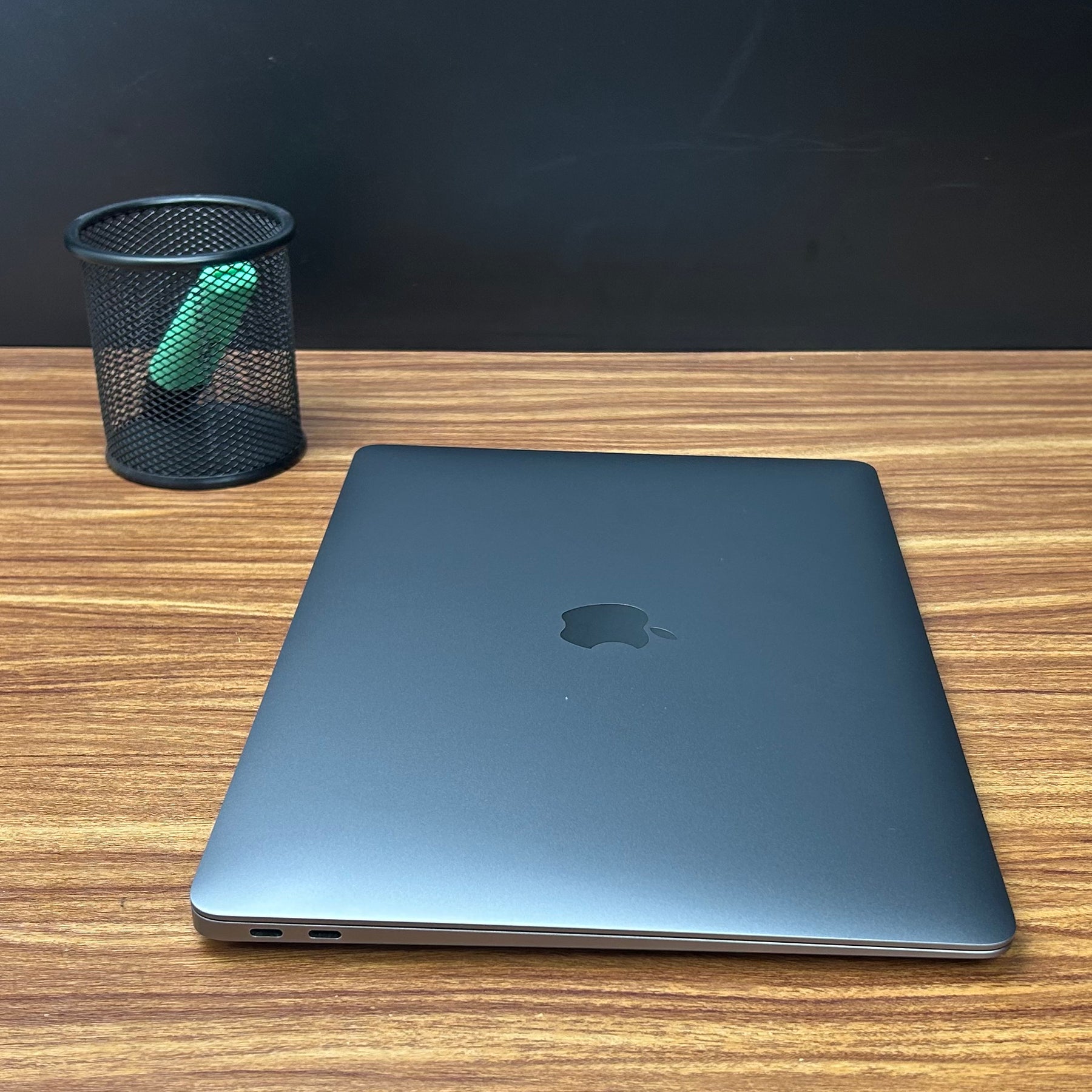 MacBook Air 2020 Usado 13" | APPLE M1, 8GB RAM, 500SSD| TrocaTech
