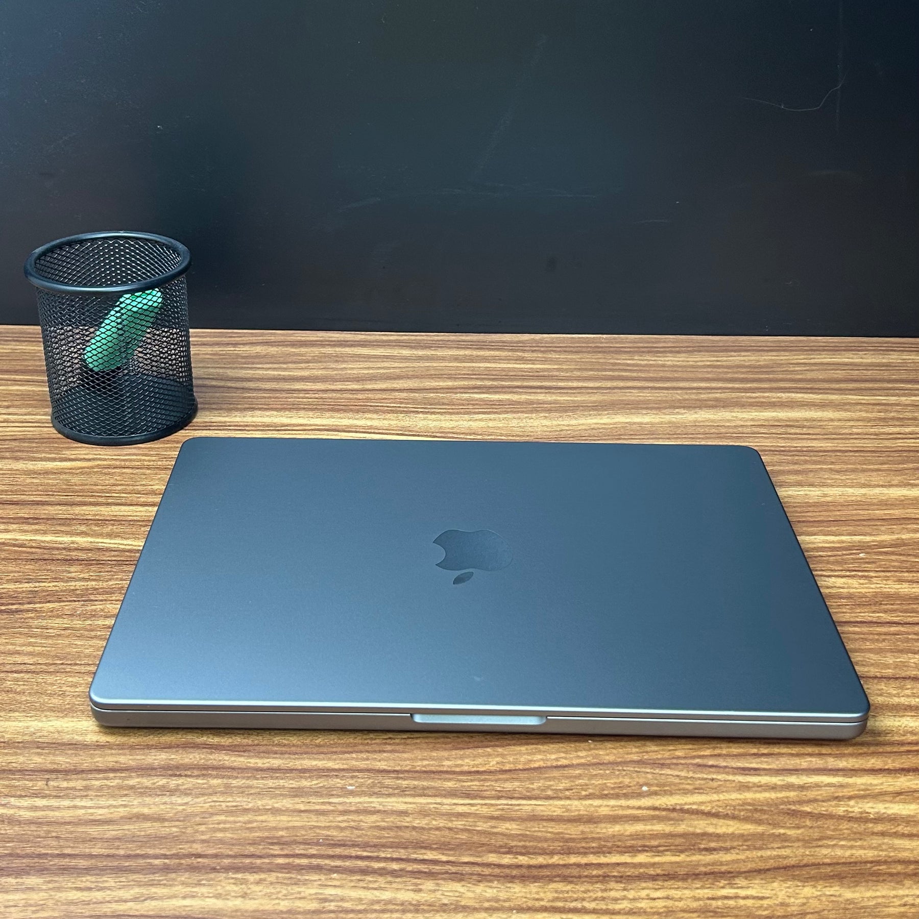 MacBook Pro 2021 Usado 14" | M1 PRO, 16GB RAM, 1TB SSD | TrocaTech