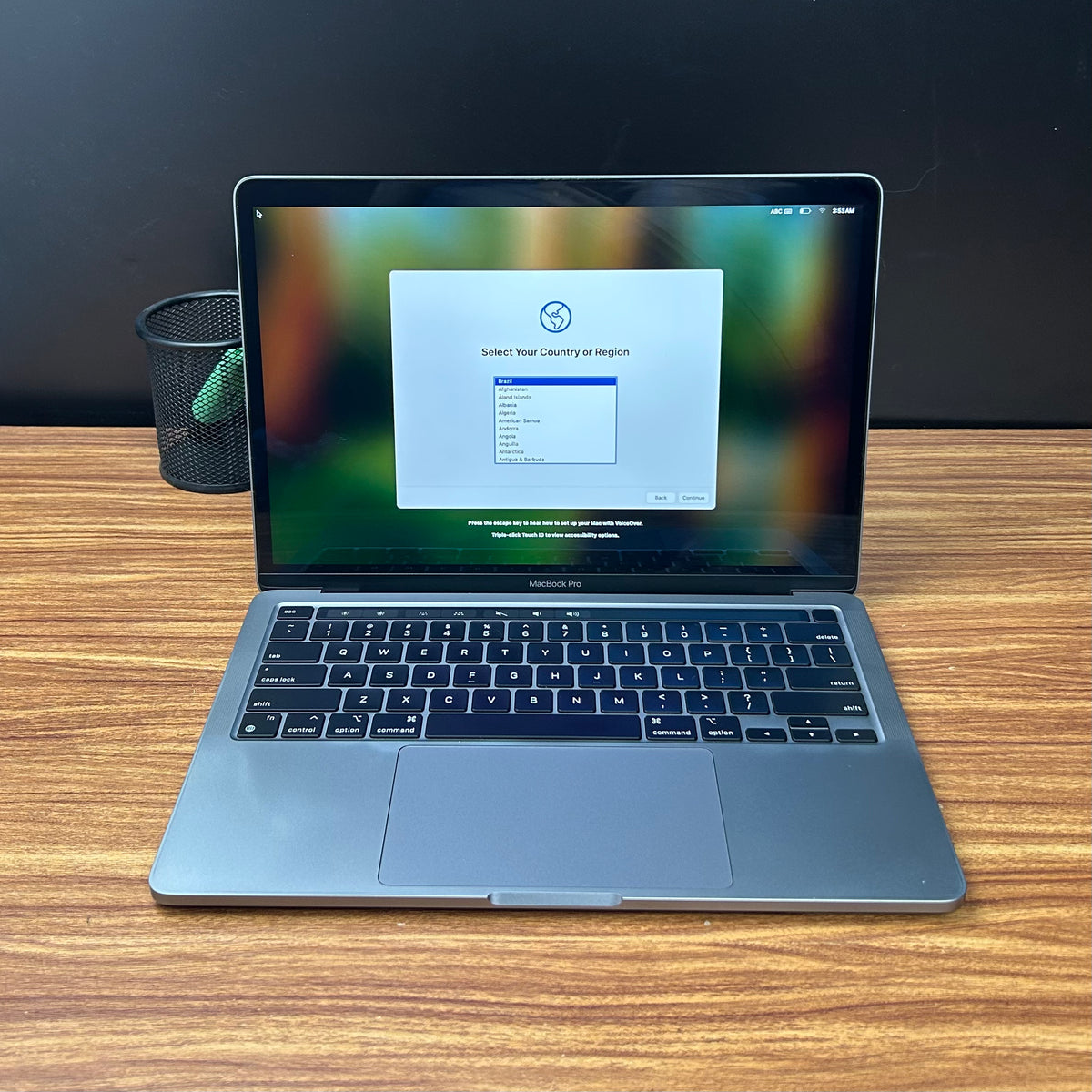 MacBook Pro 2020 Usado 13" | M1, 8GB RAM, 256GB | TrocaTech