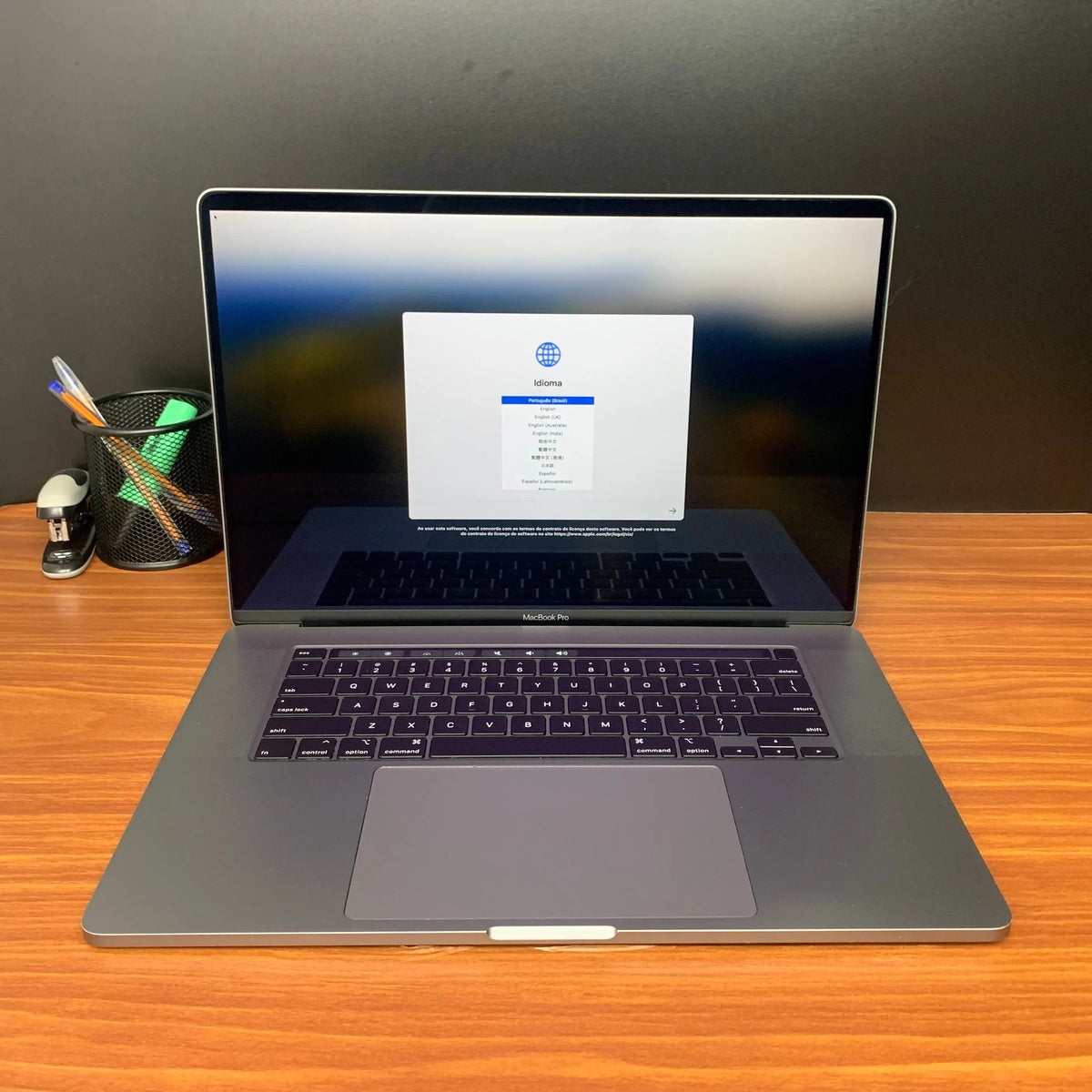 Comprar MacBook Pro usado - Macbook Pro 16 i9 2.3GHZ 2019 - TrocaTech Seminovos