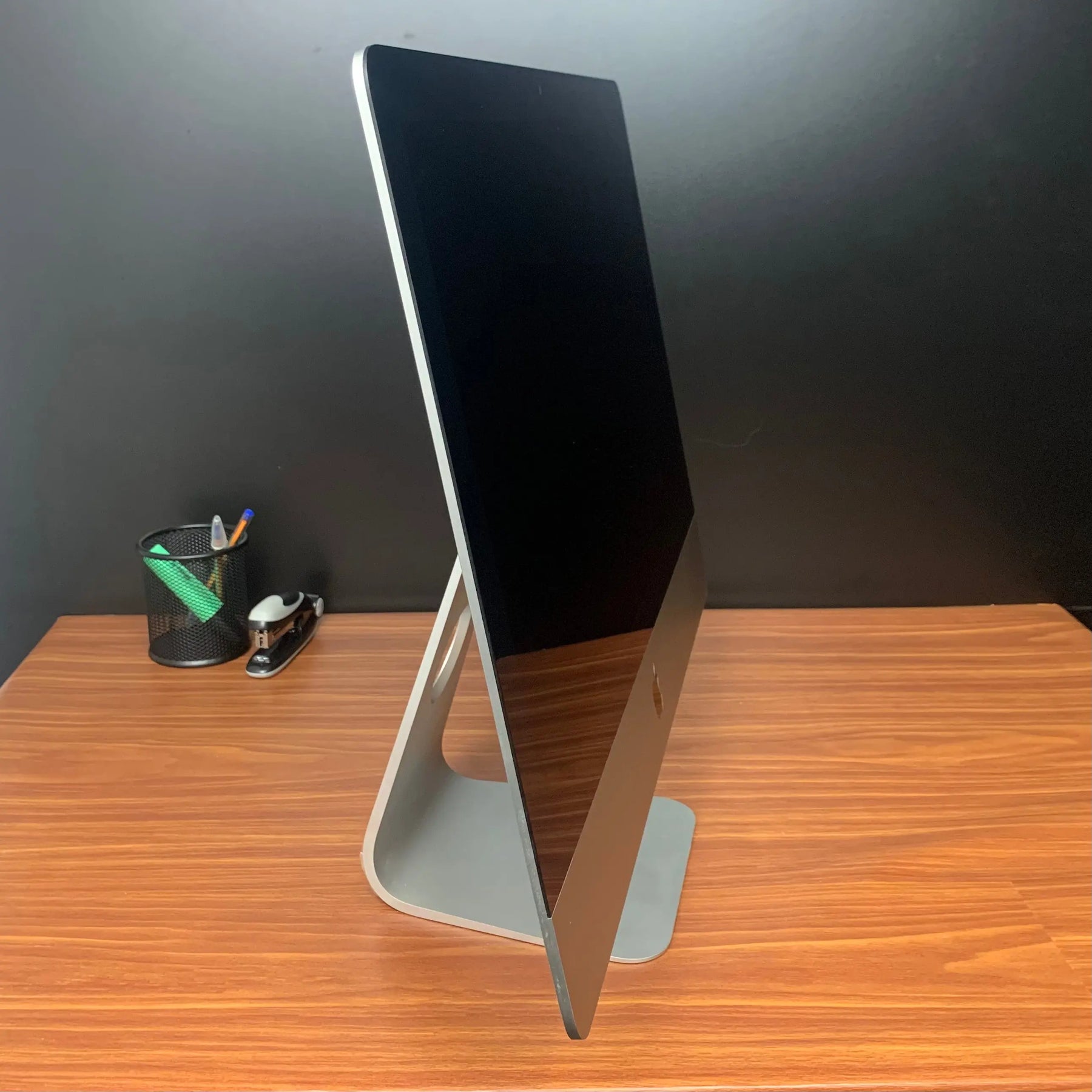Comprar iMac usado - iMac 21 i5 3.0Ghz 4K 2019 - Troca Tech