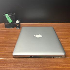 MacBook Pro 2012 Usado 13" | i5, 8GB RAM, 500GB SSD | TrocaTech