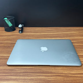 MacBook Air 2013 Usado 13" | i7 8GB RAM, 256GB | TrocaTech