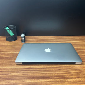 MacBook Air 2017 Usado 13" | i5, 8GB RAM, 128GB | TrocaTech