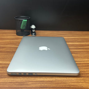 MacBook Pro 2015 Usado 13" | i5, 8GB RAM, 128GB | TrocaTech