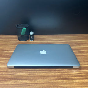 MacBook Air 2017 Usado 13" | i5, 8GB RAM, 128GB | TrocaTech