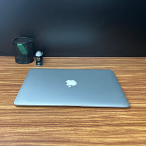 MacBook Air 2015 Usado 13" | i5, 8GB RAM, 256GB | TrocaTech