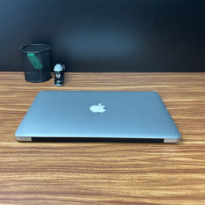 MacBook Air 2015 Usado 13" | i5, 8GB RAM, 256GB | TrocaTech