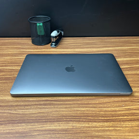 MacBook Pro 2017 Usado 13" | i5, 8GB RAM, 256GB | TrocaTech