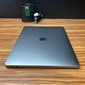 MacBook Pro 2017 Usado 13" | i5, 8GB RAM, 256GB | TrocaTech