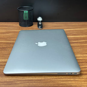 MacBook Air 2012 Usado 13" | i5, 4GB RAM, 256GB | TrocaTech