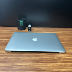 MacBook Pro 2013 Usado 15" | i7, 8GB RAM, 256GB | TrocaTech