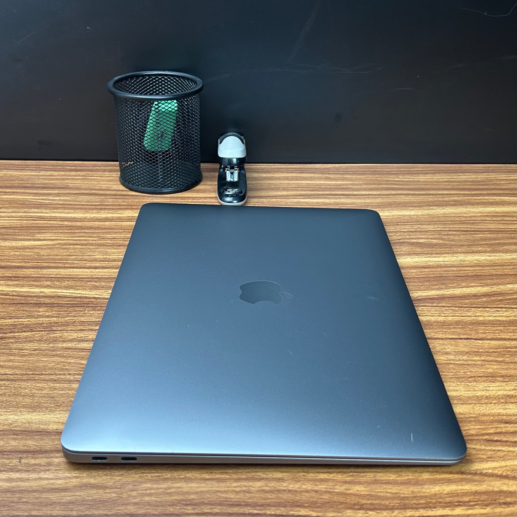 MacBook Air 2019 Usado 13" | i5, 8GB RAM, 128GB | TrocaTech