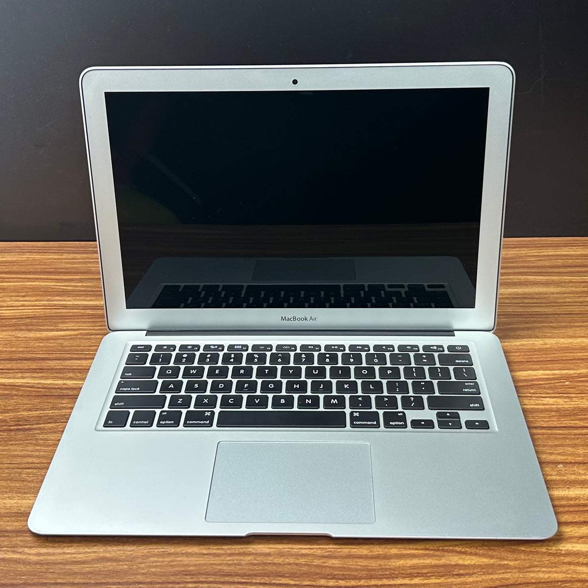 MacBook Air 2017 Usado 13" | i5, 8GB RAM, 1TB SSD| TrocaTech