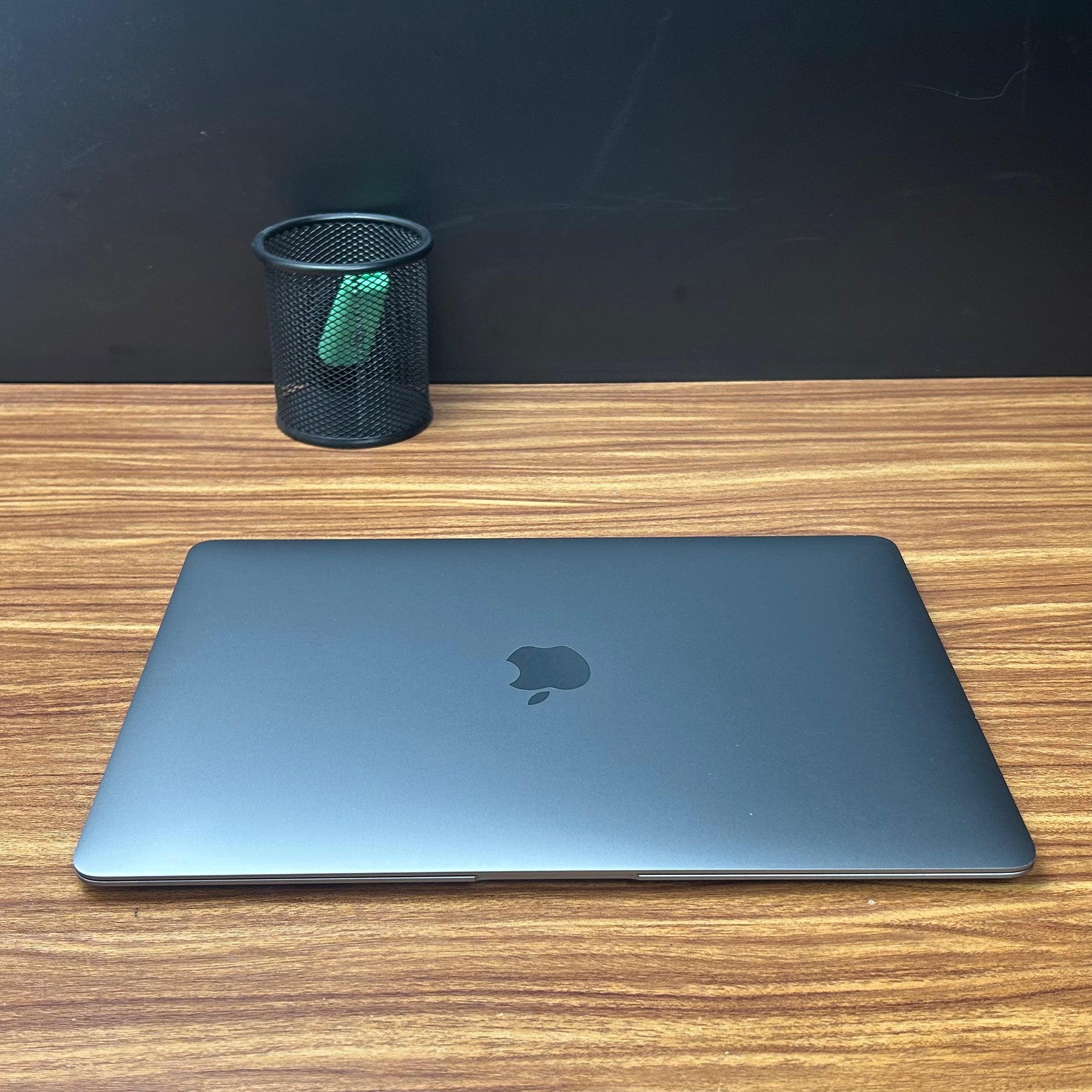 MacBook Air 2020 Usado 13" | i5, 8GB RAM, 256GB | TrocaTech