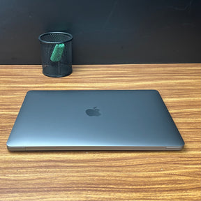 MacBook Air 2020 Usado 13" | i5, 8GB RAM, 256GB | TrocaTech