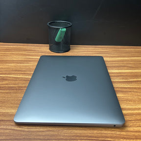 MacBook Air 2020 Usado 13" | i5, 8GB RAM, 256GB | TrocaTech