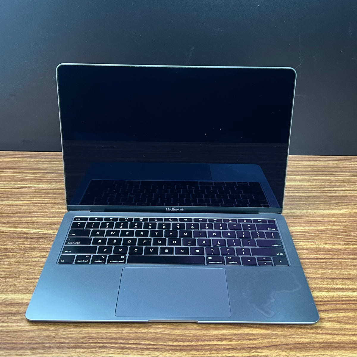 MacBook Air 2018 Usado 13" | i5, 8GB RAM, 128GB | TrocaTech