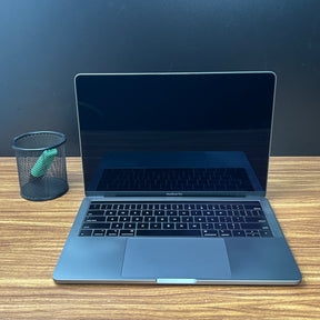 MacBook Pro 2019 Usado 13" | i5, 8GB RAM, 500GB | TrocaTech