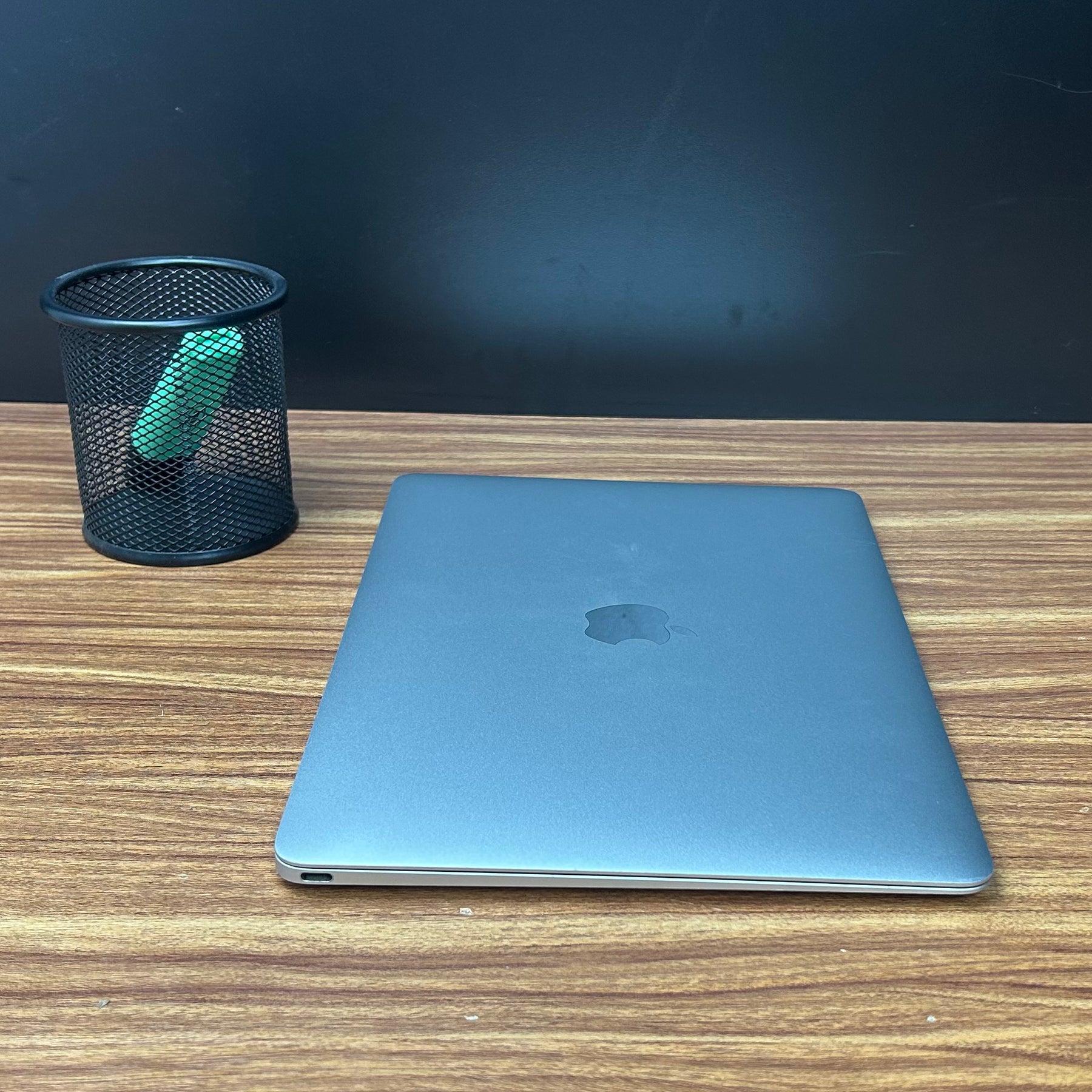 MacBook 2015 Usado 12" | CORE M 1.2GHZ, 8GB RAM, 500GB | TrocaTech