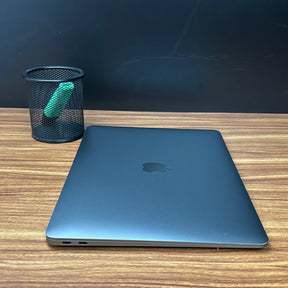 MacBook Air 2019 Usado 13" | i5, 8GB RAM, 256GB | TrocaTech