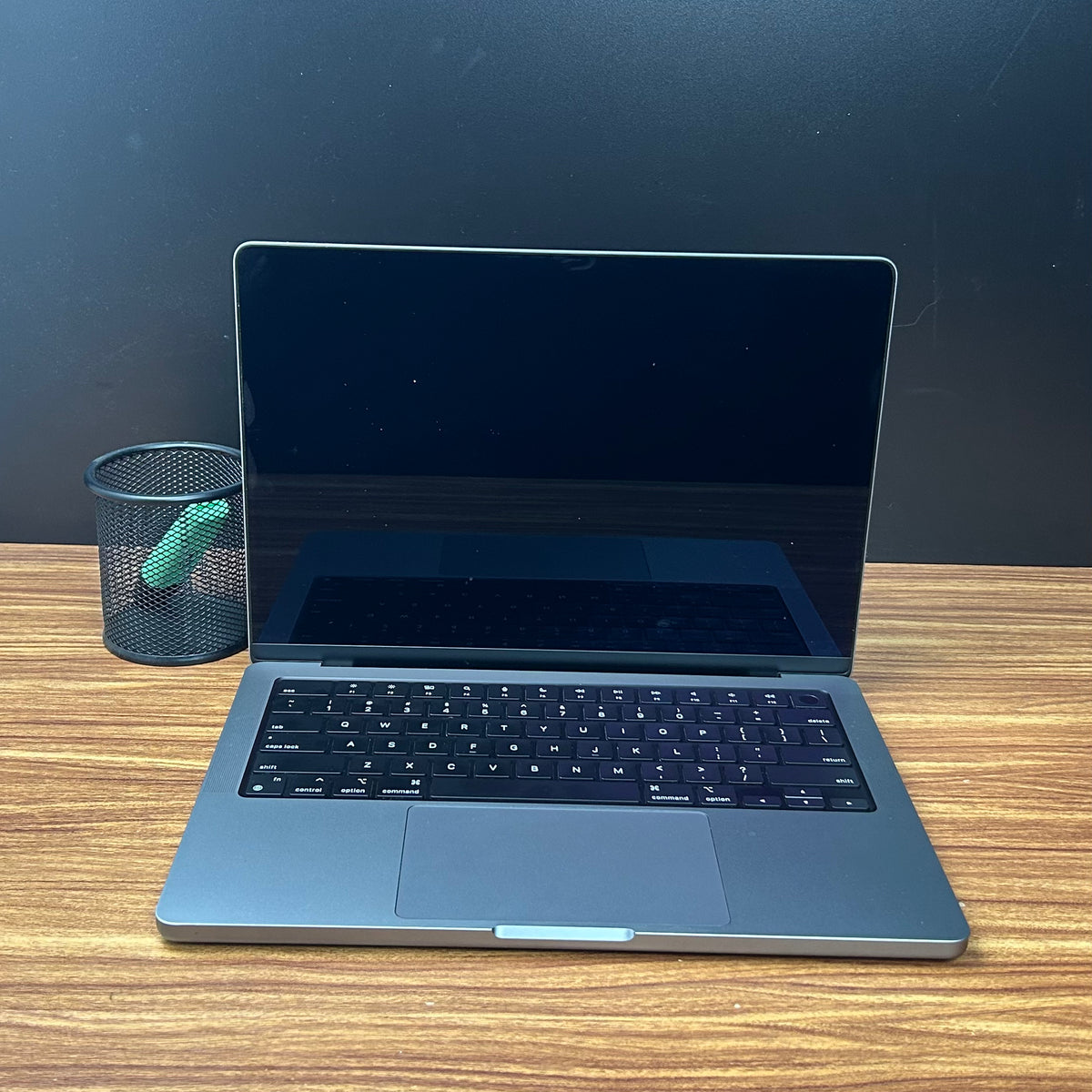 MacBook Pro 2021 Usado 14" | M1 PRO, 16GB RAM, 1TB SSD | TrocaTech