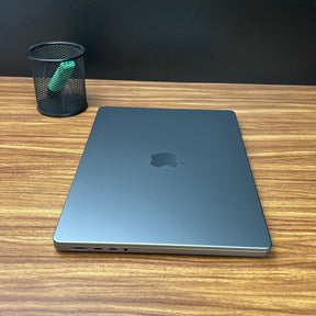 MacBook Pro 2021 Usado 14" | M1 PRO, 16GB RAM, 1TB SSD | TrocaTech
