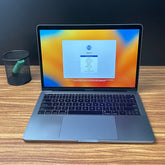MacBook Pro 2017 Usado 13" | i5, 8GB RAM, 256GB | TrocaTech