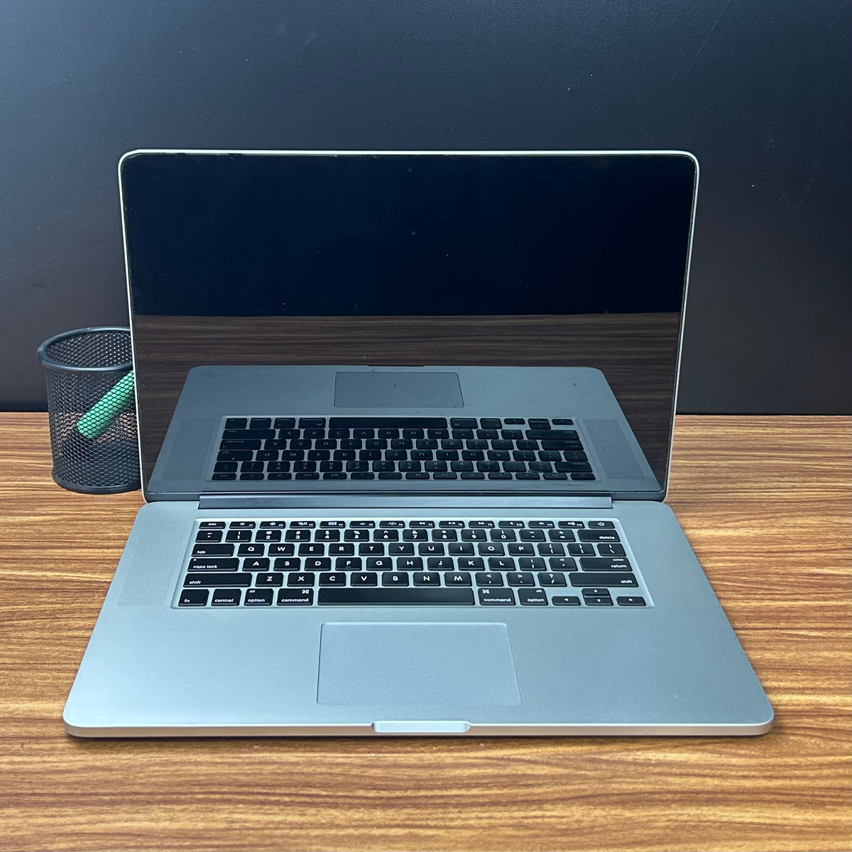MacBook Pro 2014 Usado 15" | i7, 16GB RAM, 256GB | TrocaTech