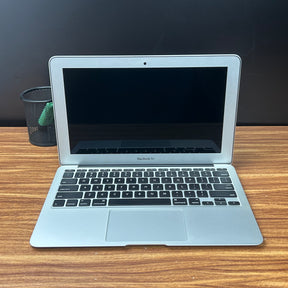 MacBook Air 2012 Usado 11" | i5, 4GB RAM, 500GB | TrocaTech