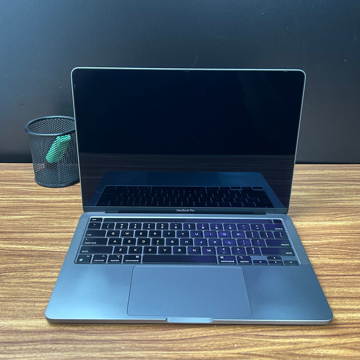 MacBook Pro 2022 Usado 13" | M2, 8GB RAM, 256GB | TrocaTech