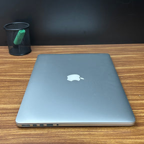 MacBook Pro 2014 Usado 15" | i7, 16GB RAM, 256GB | TrocaTech