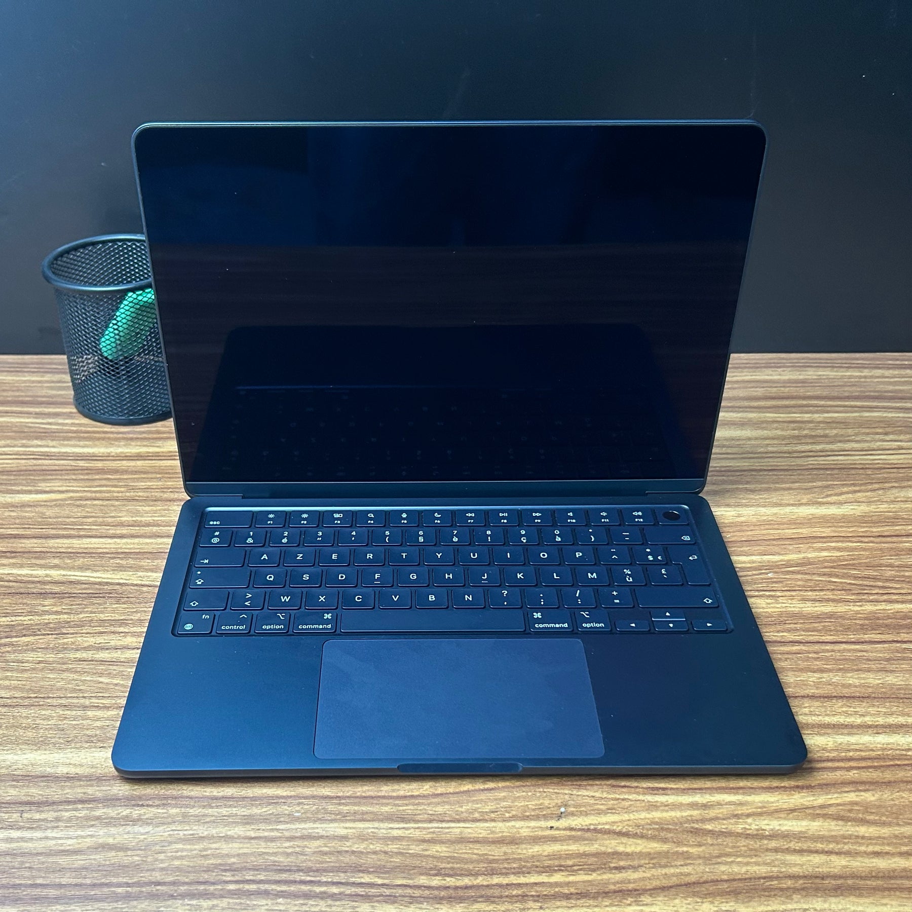 MacBook Air 2024 Usado 13" | APPLE M3, 16GB RAM, 500GB | TrocaTech