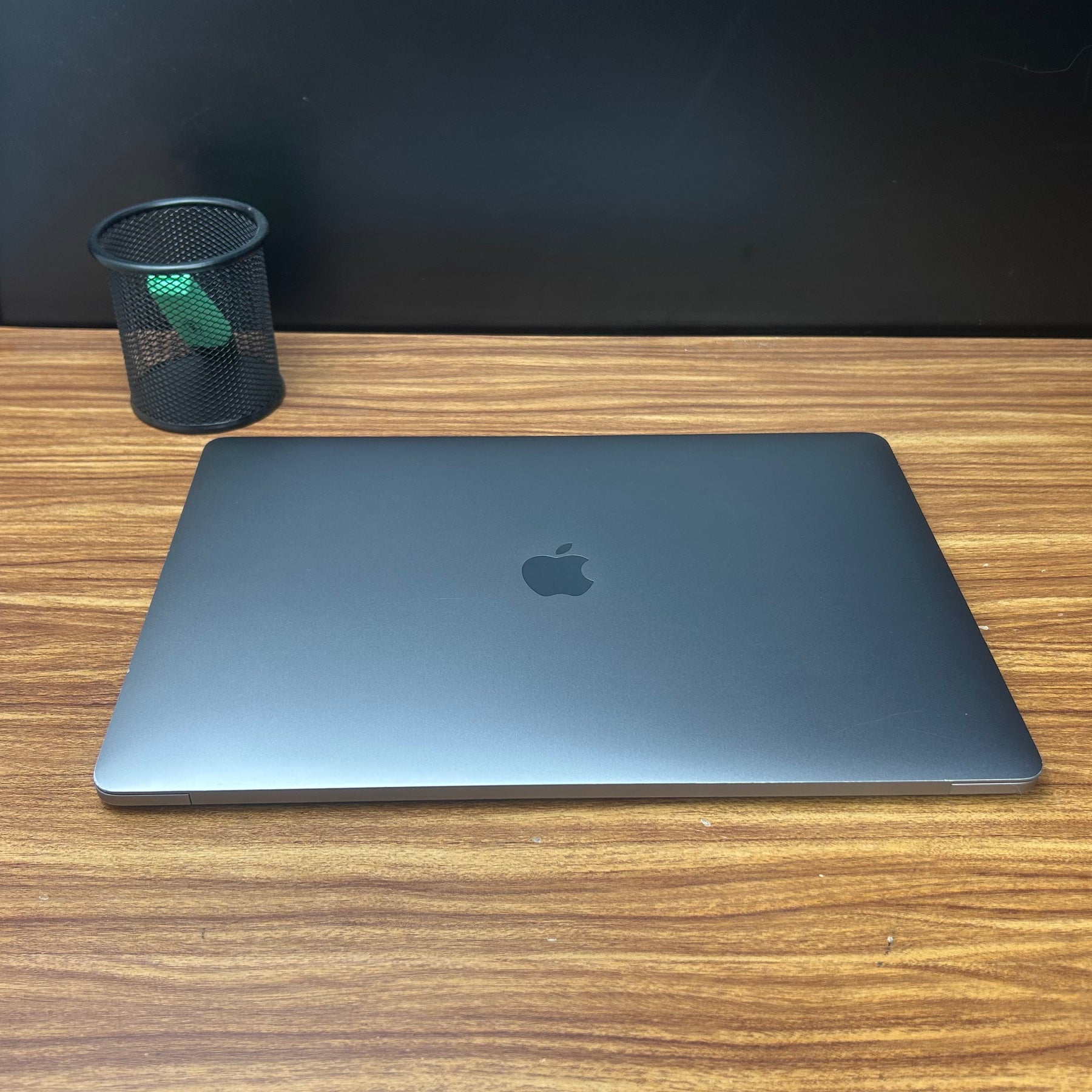 MacBook Pro 2016 Usado 15" | i7, 16GB RAM, 500GB | TrocaTech