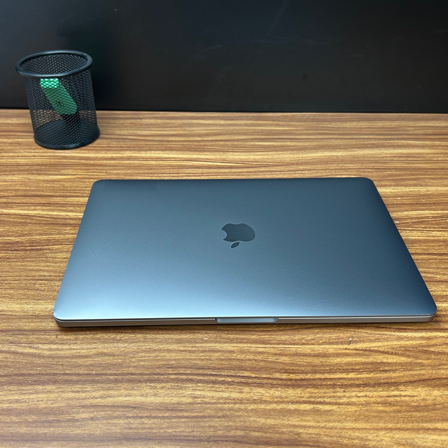 MacBook Pro 2020 Usado 13" | M1, 16GB RAM, 1TB SSD | TrocaTech