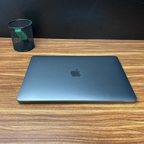 MacBook Pro 2020 Usado 13" | M1, 16GB RAM, 1TB SSD | TrocaTech