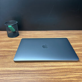 MacBook Pro 2017 Usado 13" | i5, 16GB RAM, 256GB | TrocaTech