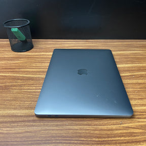 MacBook Pro 2019 Usado 13" | i5, 8GB RAM, 128GB | TrocaTech