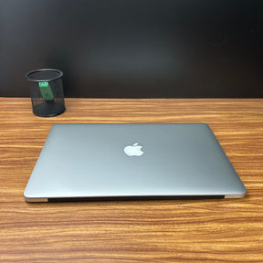 MacBook Pro 2013 Usado 15" | i7, 16GB RAM, 500GB | TrocaTech